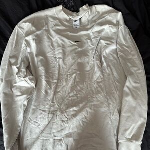 Nike sweatshirt
